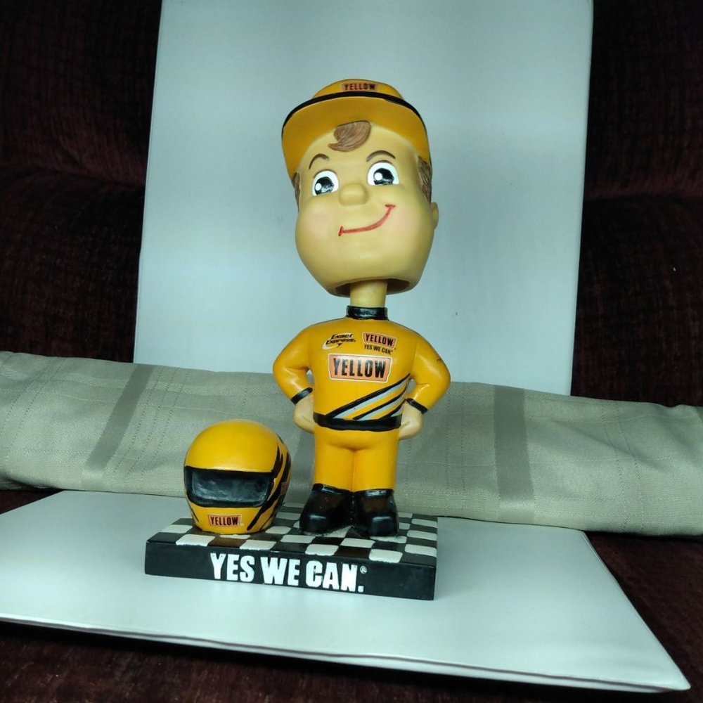 YELLOW Racing, bobble head - Picture 2 of 7